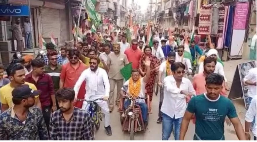 महंगाई के खिलाफ कांग्रेस ने किया प्रदर्शन जबलपुर से सतना पहुंची साइकिल यात्रा