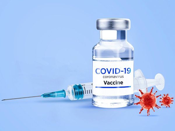 इंसानों के बाद अब जानवरों के लिए लॉन्च हुई कोरोना वैक्सीन, ओमीक्रोन वेरिएंट से रखेगी सुरक्षित