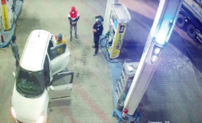 रेवाड़ी में चार पेट्रोल पंप पर लूट, बदमाशों ने की फायरिंग
